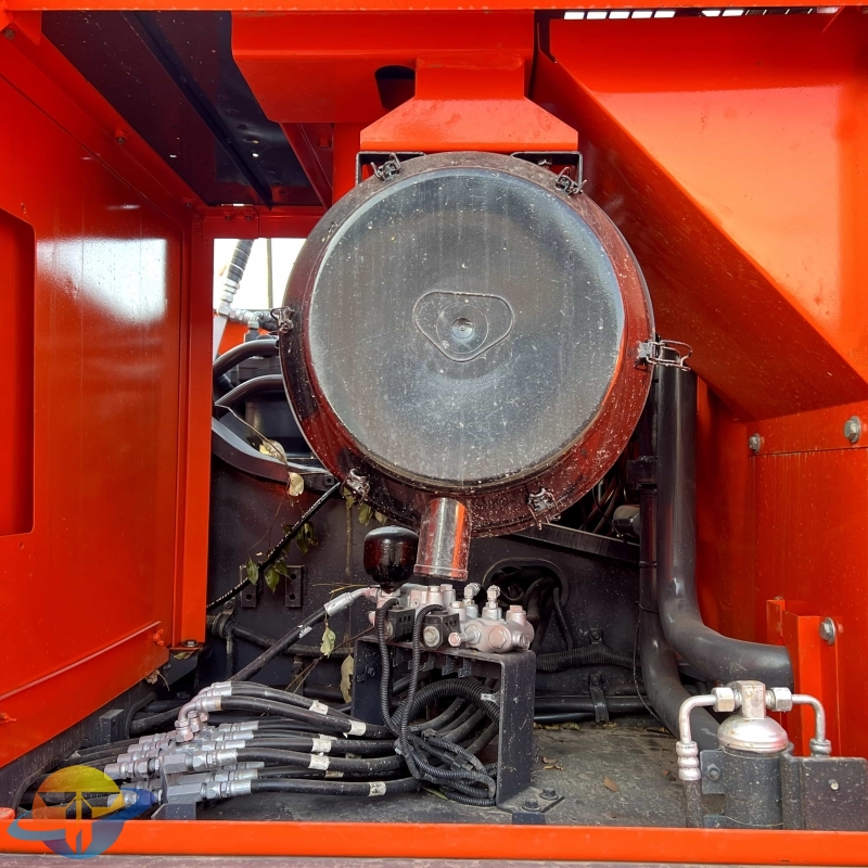 Low price Doosan DX340LC-9C excavator second-hand excavator with low working hours and quality assurance