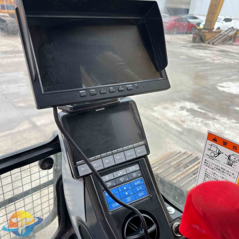 Used Komatsu PC200 excavator used construction equipment environmentally friendly cheap price