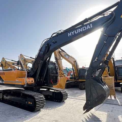Hyundai 220LC-9S excavator
