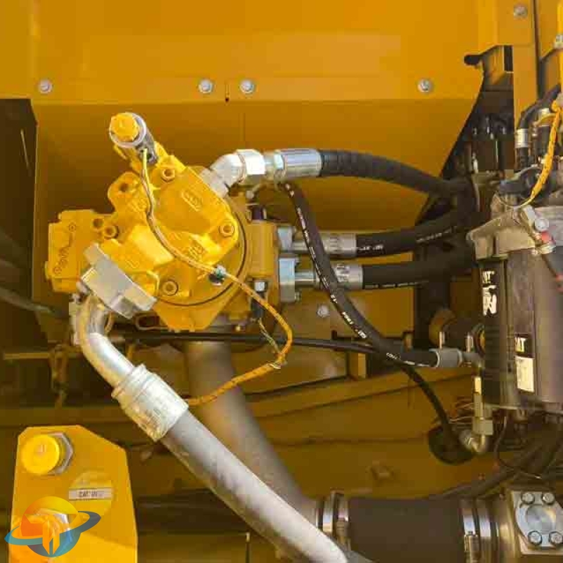 Used Caterpillar CAT345 high-spec excavator, large construction machinery, high quality, for sale.