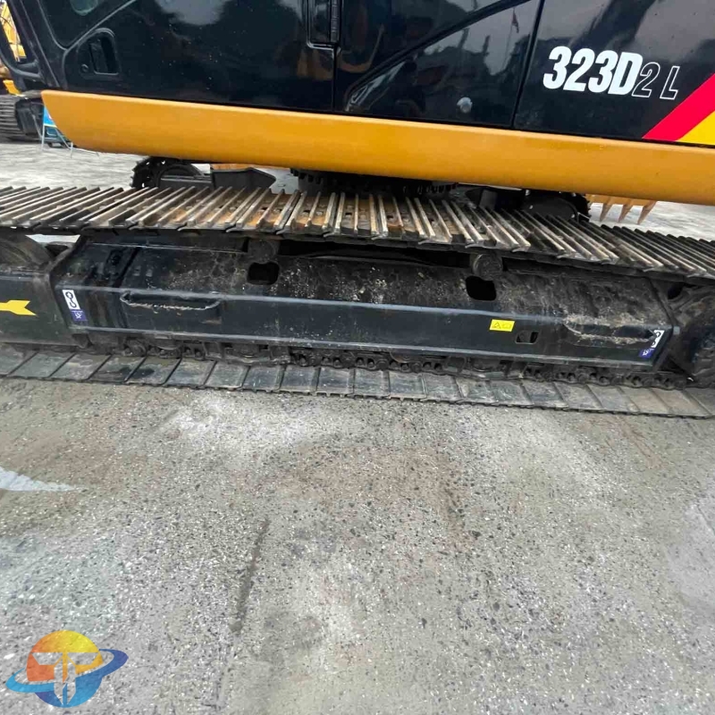 Caterpillar CAT323D2L excavator used construction machinery, fast delivery and reliable shipping. Contact us for the latest offers.
