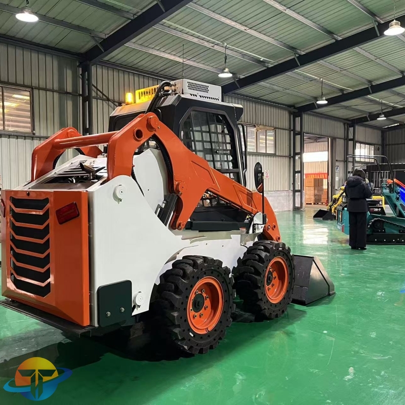 Original skid steer second-hand machines are sold worldwide