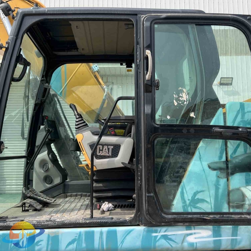 Japanese second-hand excavator Caterpillar CAT320GC excavator panda repaint special price for sale