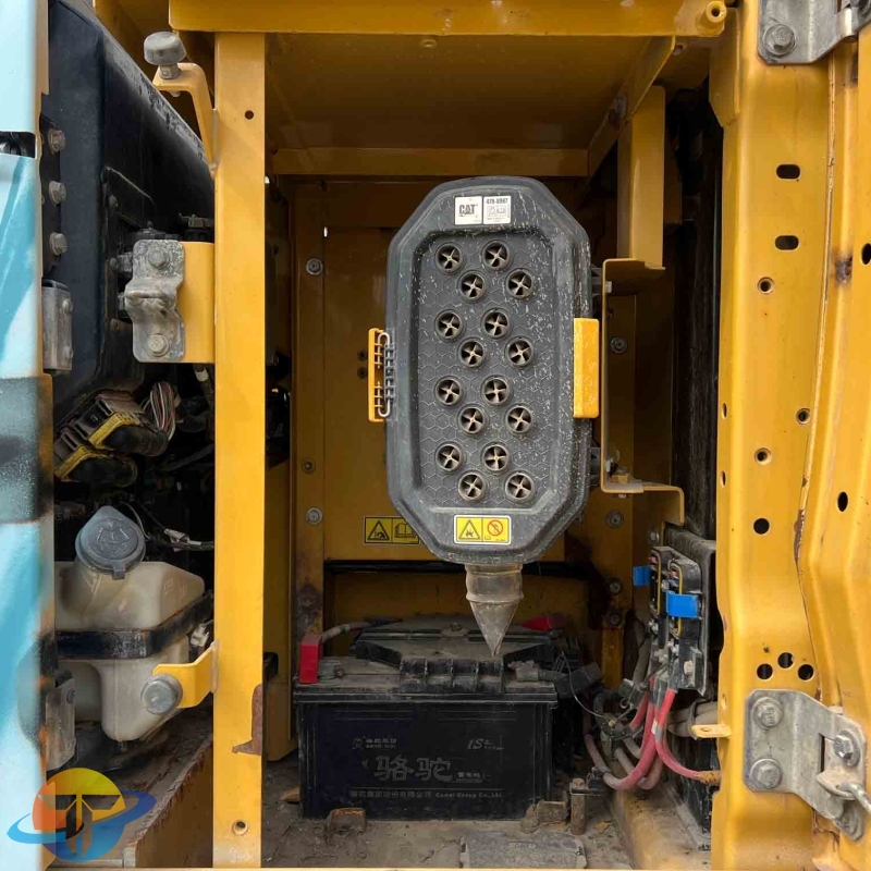 Japanese second-hand excavator Caterpillar CAT320GC excavator panda repaint special price for sale