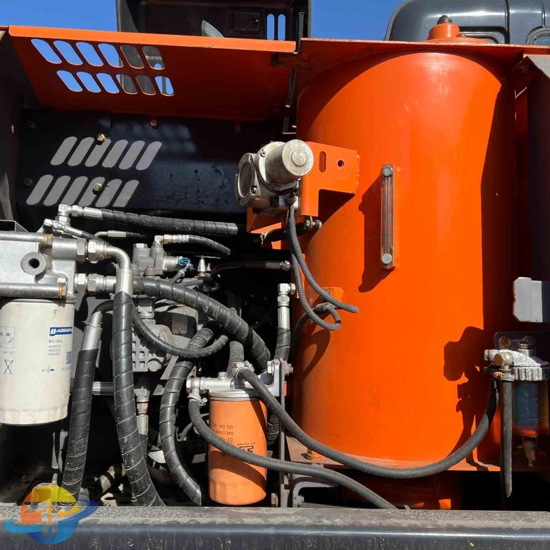 Small excavator Hitachi ZX120 second-hand excavator construction machinery high quality low price for sale