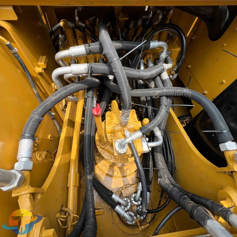 20 ton medium excavator used Caterpillar CAT320D2L excavator high quality direct sales