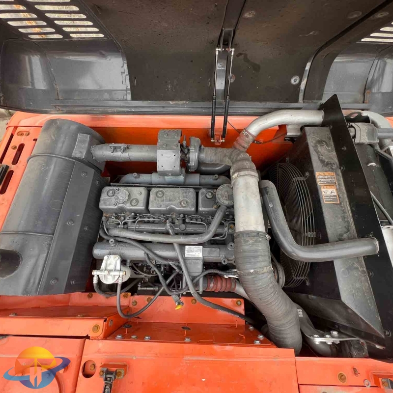 High quality second hand Doosan DX225LC-9C Excavator is hot selling at a low price Welcome to call us for consultation