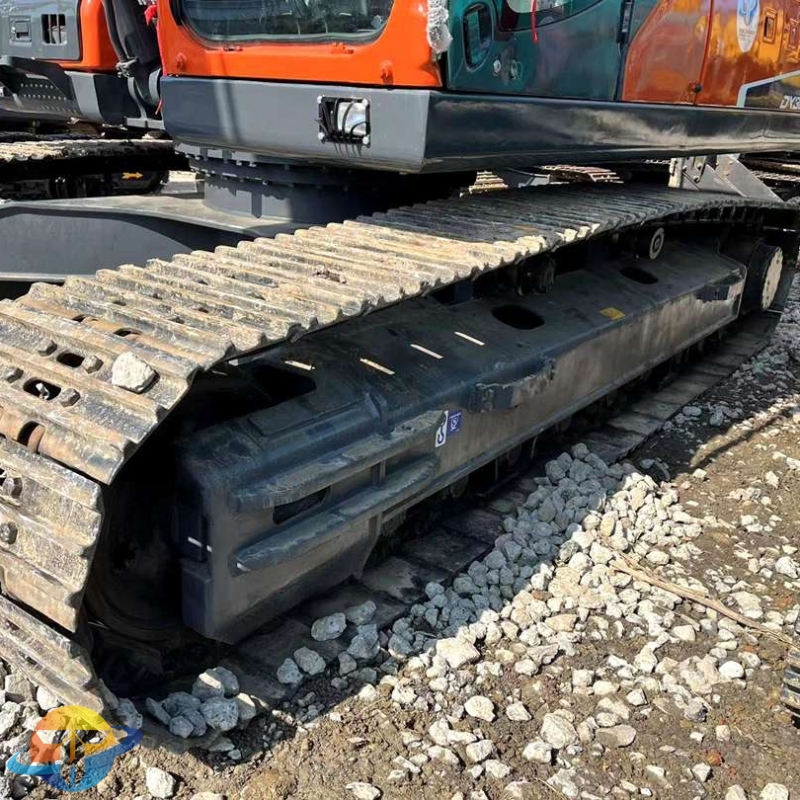 Used excavator Doosan DX300 excavator excavator heavy equipment cheap price low energy consumption