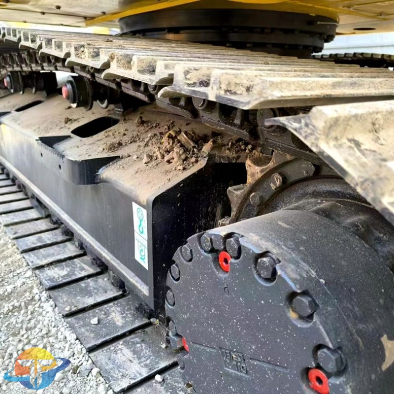 Used Komatsu PC200-8N1 excavator crawler excavator for sale at a good price