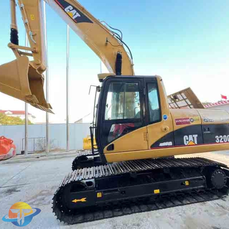 Bestselling Caterpillar CAT320CL excavator, used construction machinery suitable for mining, for sale.
