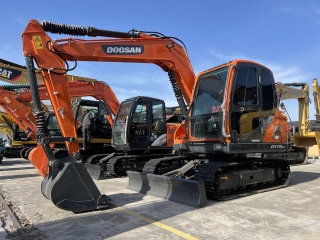 Hot sale high quality second hand excavator Doosan DX75-9C excavator after-sales quality guarantee very cheap price