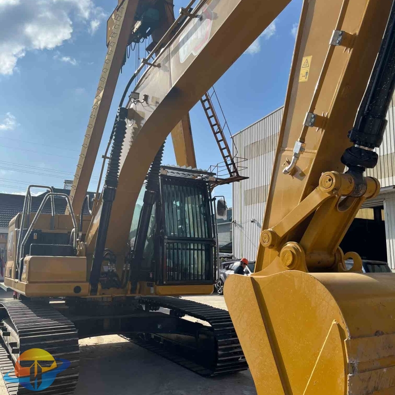 2022 genuine Caterpillar 323 excavator used construction machinery in good condition for sale.