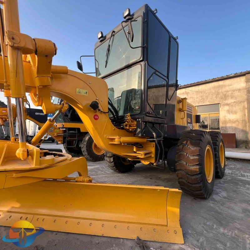 Used construction machinery Komatsu GD655 Motor Grader for sale cheap