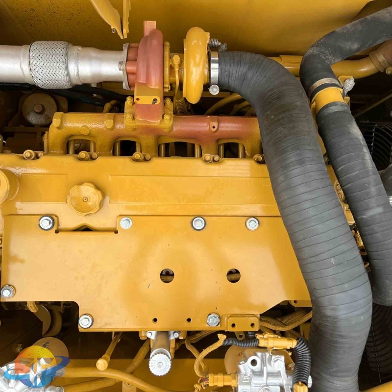 Caterpillar CAT320D2L excavator crawler excavator used machine in excellent condition