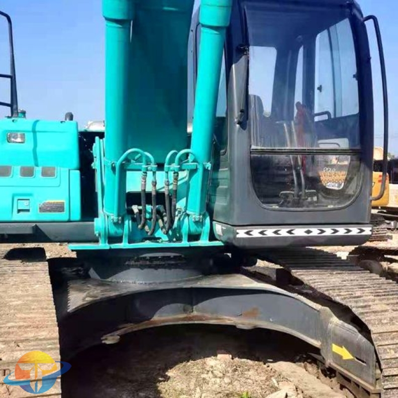 used Kobelco SK200-6E excavator crawler excavator low price