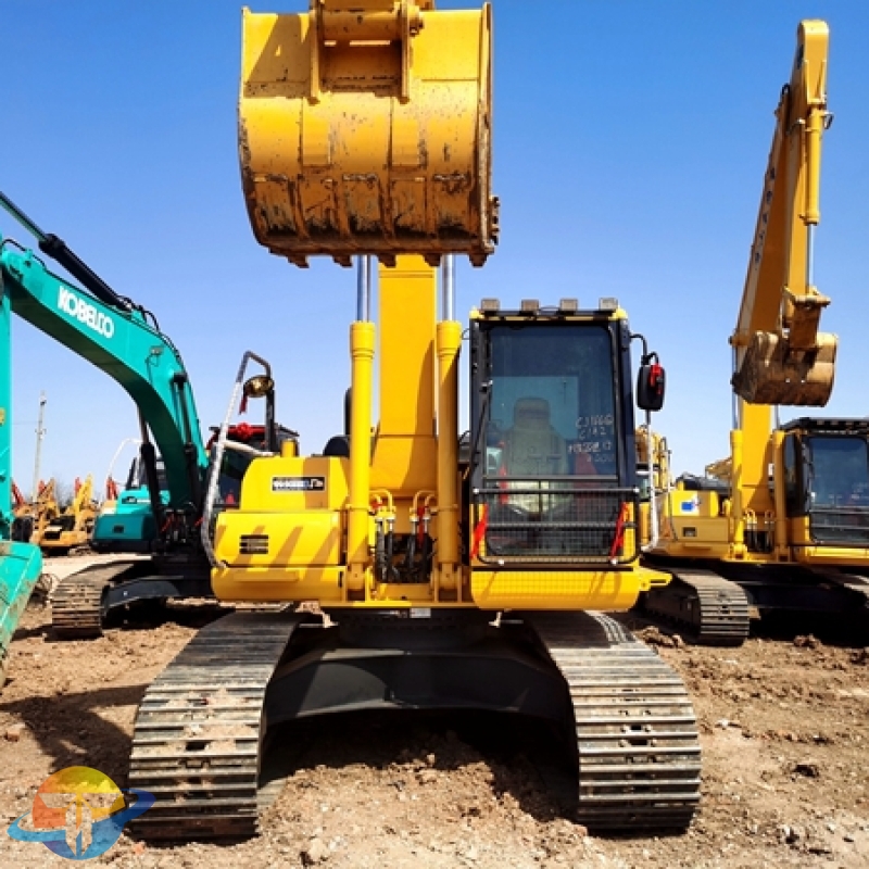 used used Komatsu PC200-8 excavator high efficiency excavator direct sales