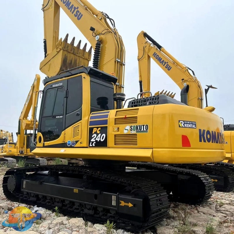 Used Komatsu PC240-8 excavator high quality excavator for sale at low price