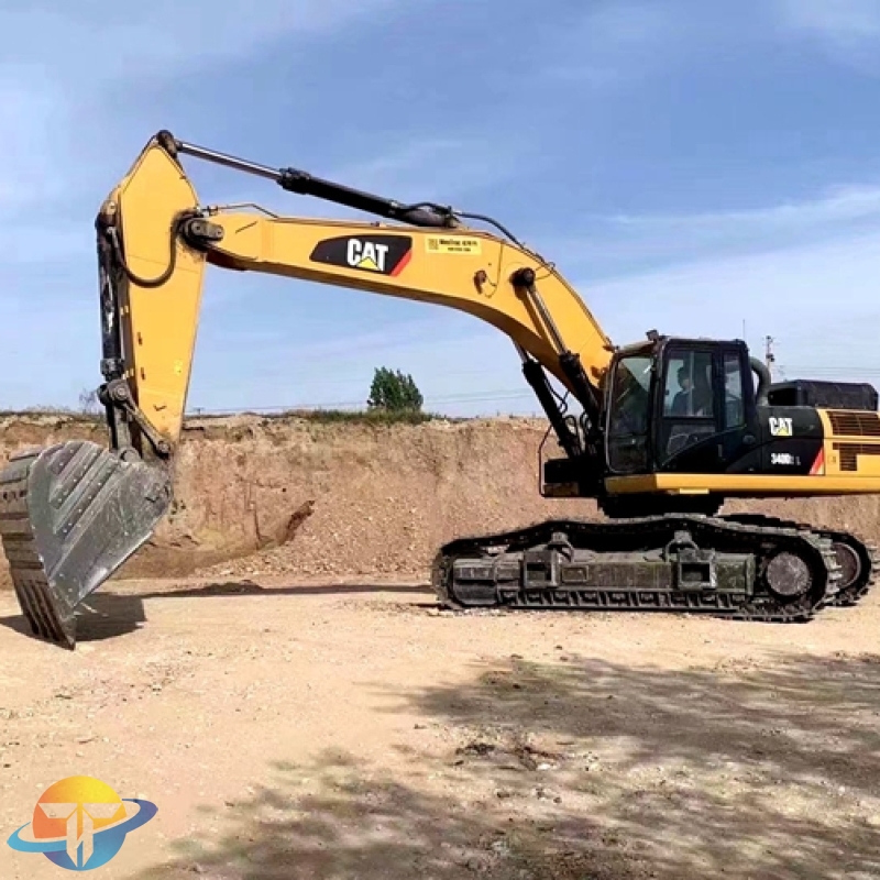 Used Caterpillar CAT340D2L excavator in good condition and hot sale