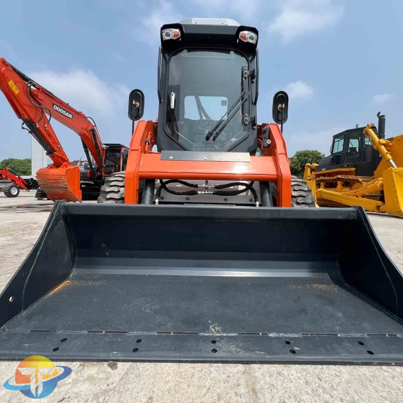 Second hand skid steer in good condition high quality and cheap for sale