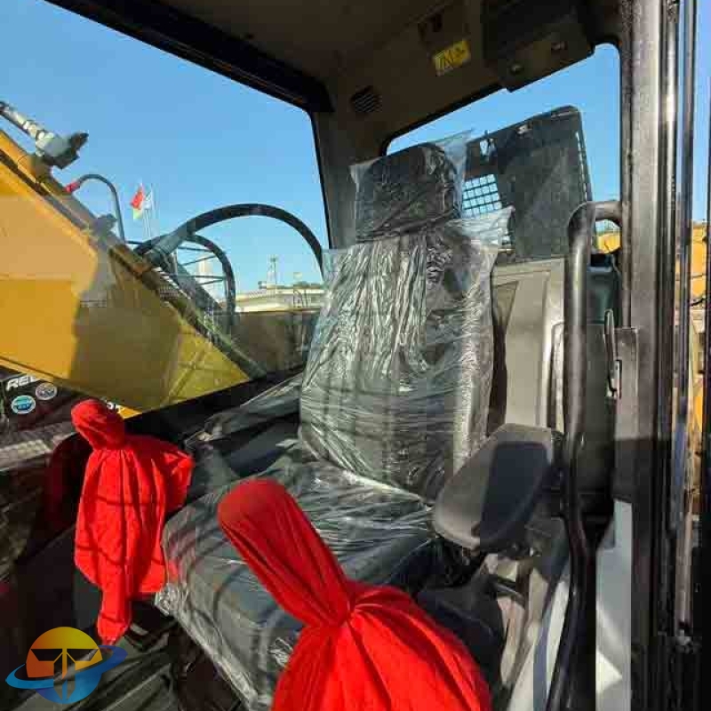 Caterpillar CAT320D2L excavator with low working hours, powerful performance, and readily available for sale.