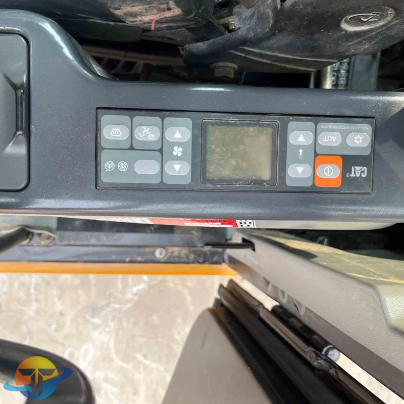 Hot sale Caterpillar 320D2L excavator imported high-performance second-hand excavator at a low price