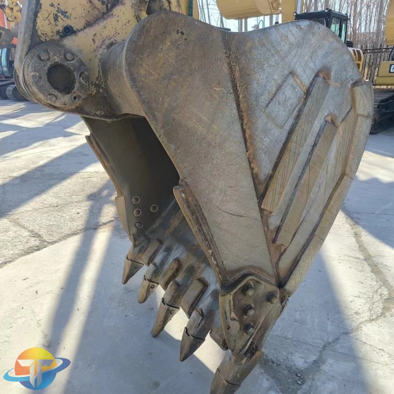 Used Caterpillar 330GC in best working condition and cheapest price