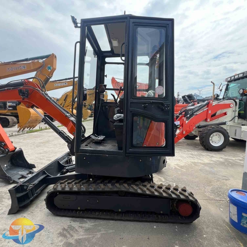 Second-hand small excavator YANMAR Mini Excavator price friendly
