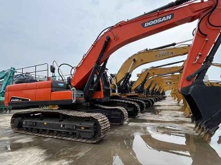 Used Doosan DX340LC-9C excavator durable high quality with core engine low price