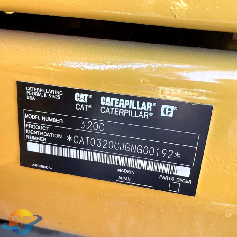 Caterpillar CAT320C excavator