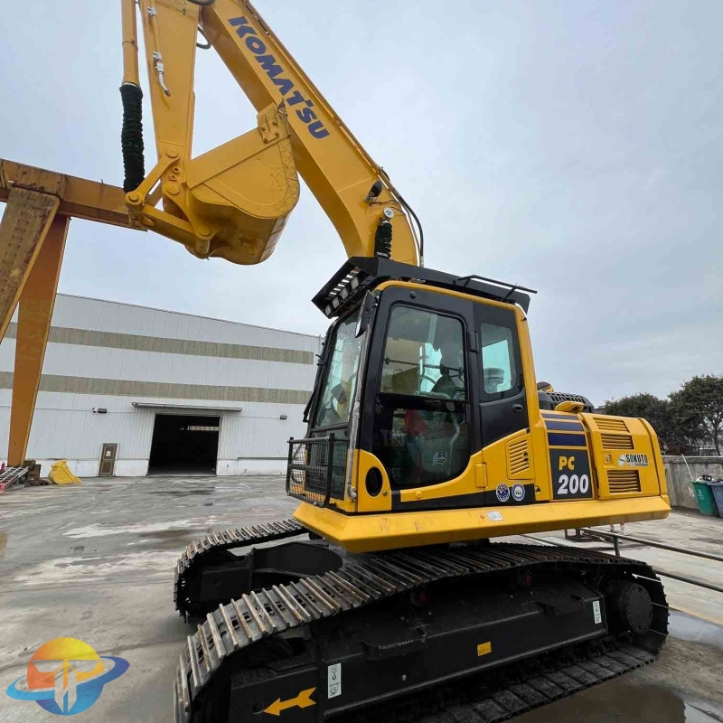 Used Komatsu PC200 excavator used construction equipment environmentally friendly cheap price