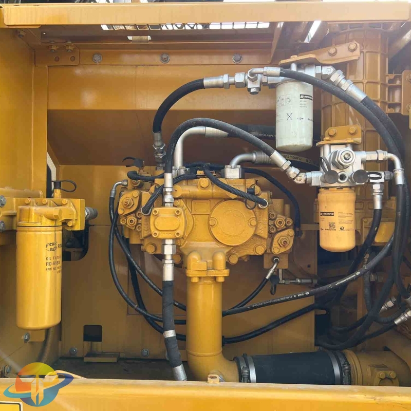 Caterpillar CAT325D2L excavator in excellent working condition Used excavator for sale at a low price 