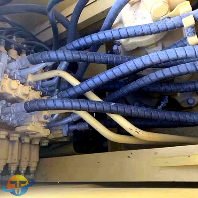 used Komatsu PC240-8 excavator low price good quality sales