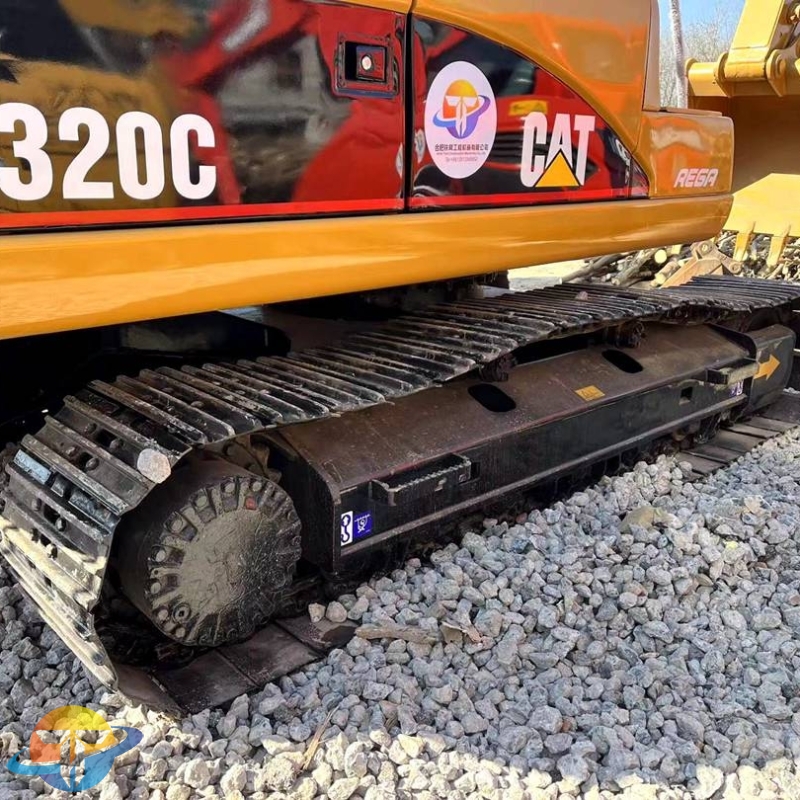 Caterpillar CAT320C excavator