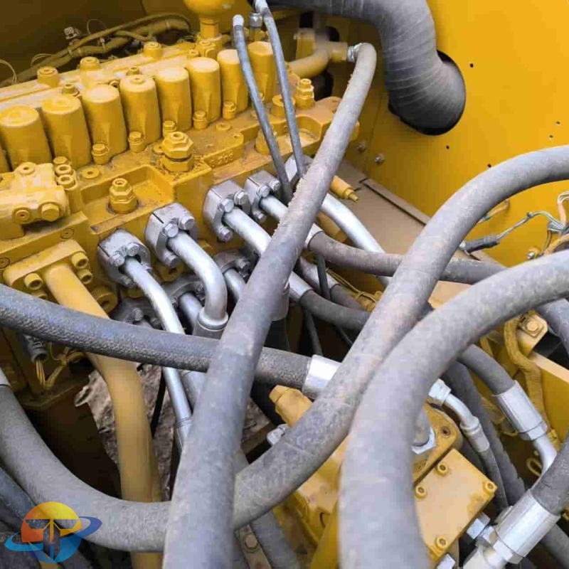 Hot selling original second-hand Caterpillar CAT320 excavator for sale at low price  sufficient power and high cost performance