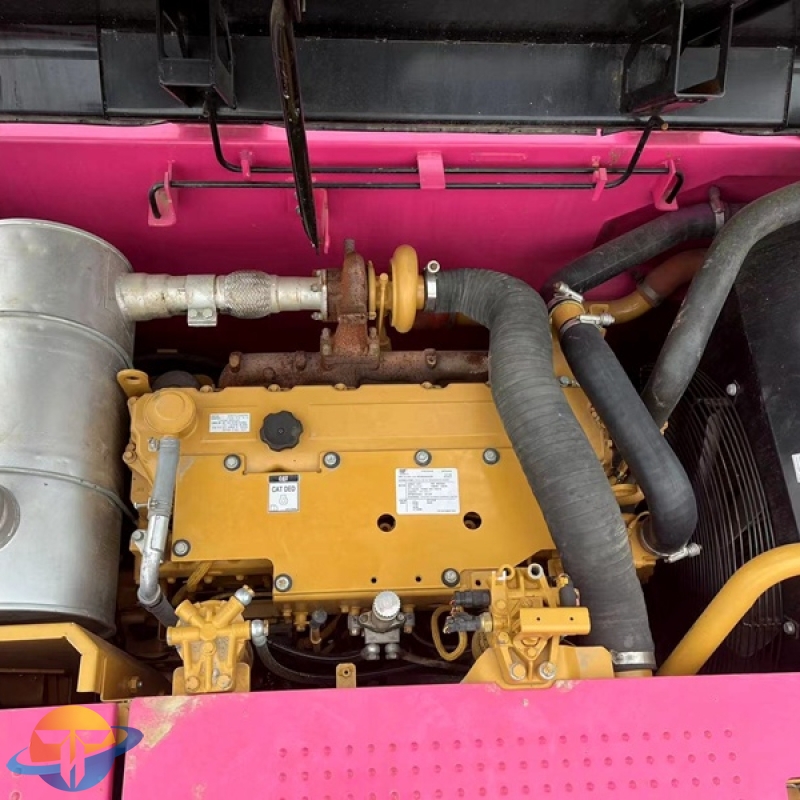 Used Caterpillar CAT320D excavator large engineering equipment for sale at a low price