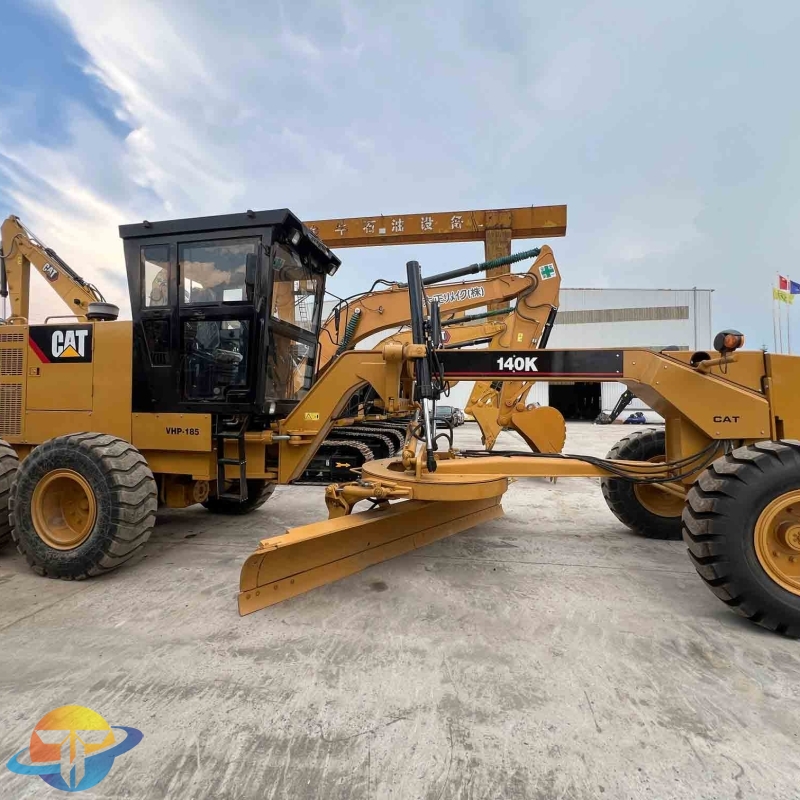 High quality Caterpillar brand second hand CAT140K Motor Grader for sale at low price