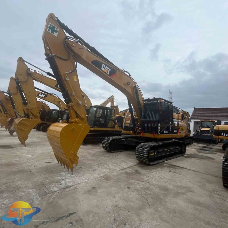 Caterpillar 323D2L Excavator Used Equipment Heavy Machinery Crawler Excavator in good condition for sale.