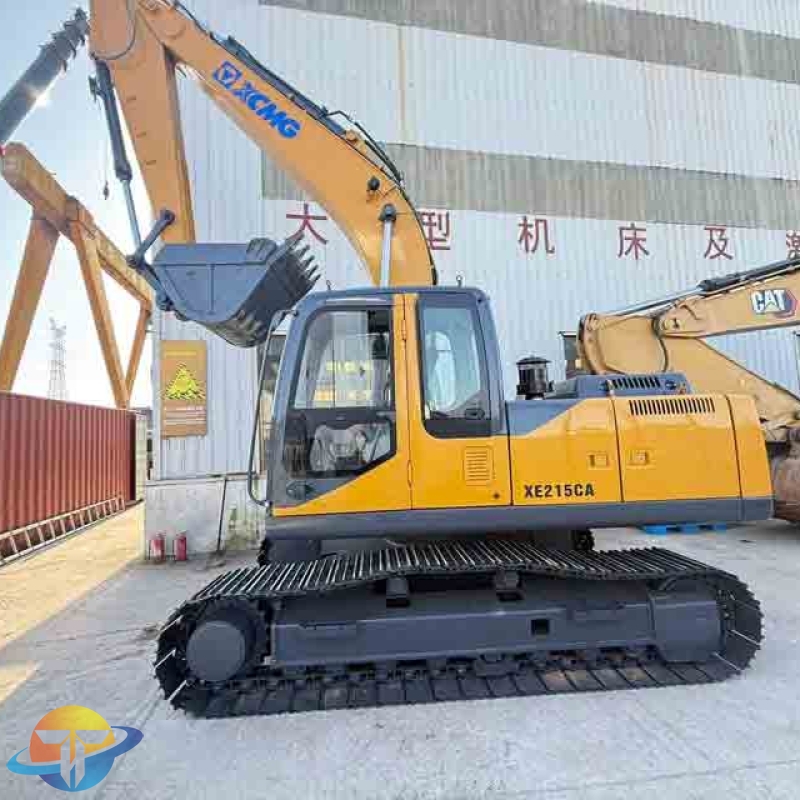 The best-selling XCMG XE215CA excavator in China is an economical choice and is available for immediate sale.