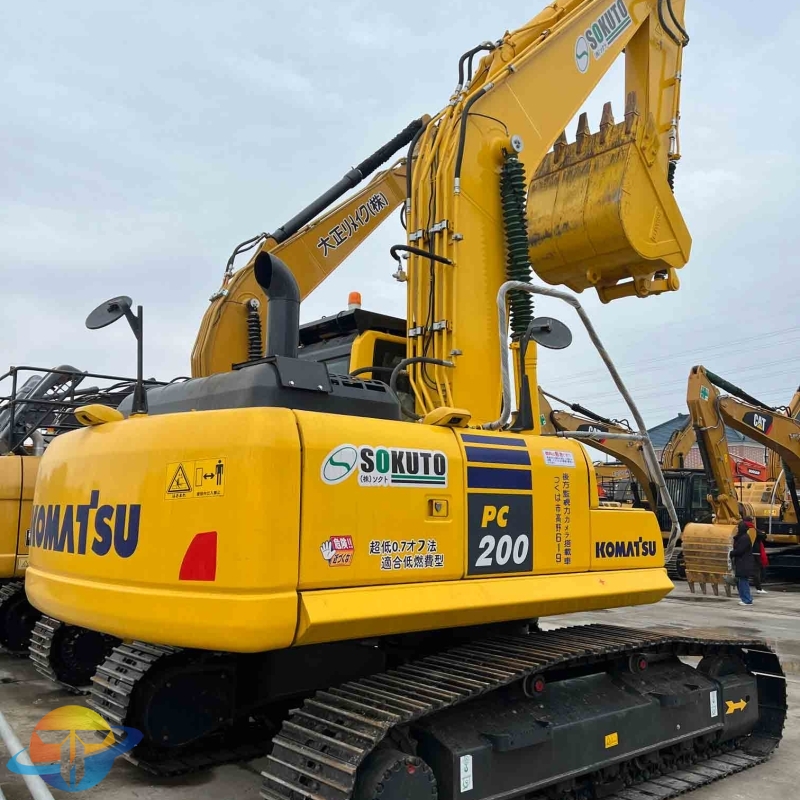 Used Komatsu PC200 excavator used construction equipment environmentally friendly cheap price