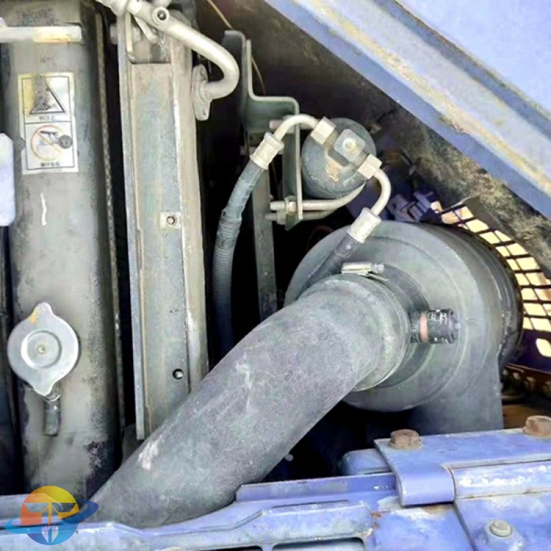 Hot sale Komatsu PC128US excavator large engineering equipment low price