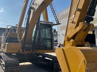 2022 genuine Caterpillar 323 excavator used construction machinery in good condition for sale.