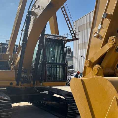 2022 genuine Caterpillar 323 excavator used construction machinery in good condition for sale.