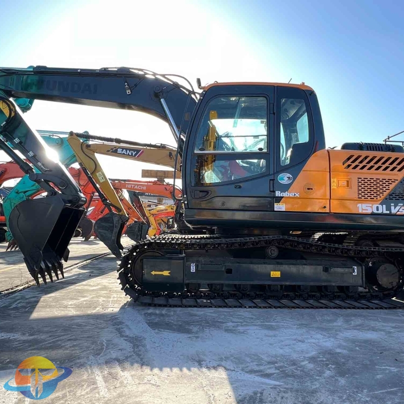 High quality original Hyundai R150LC-9 excavator in perfect condition at a super cheap price