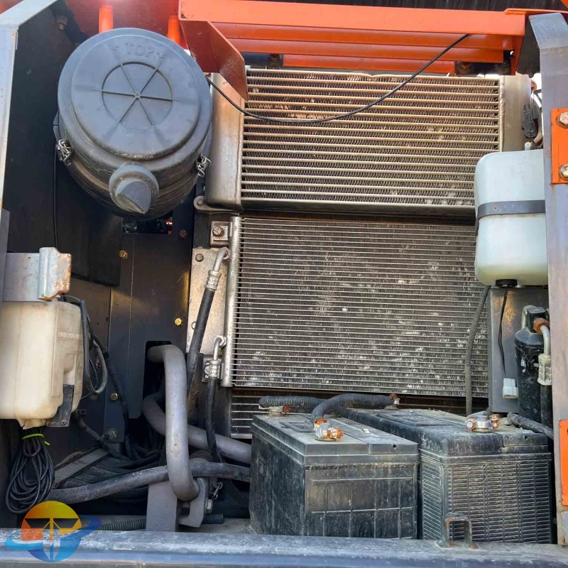 Small excavator Hitachi ZX120 second-hand excavator construction machinery high quality low price for sale