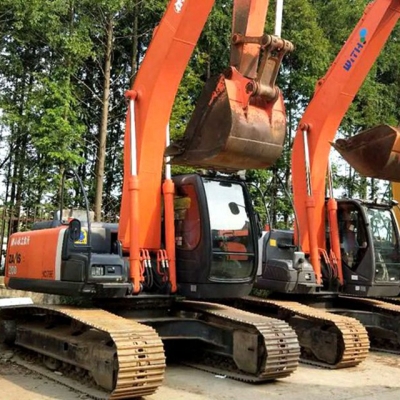 Used Hitachi ZX200-3 hydraulic crawler excavator for sale at a low price
