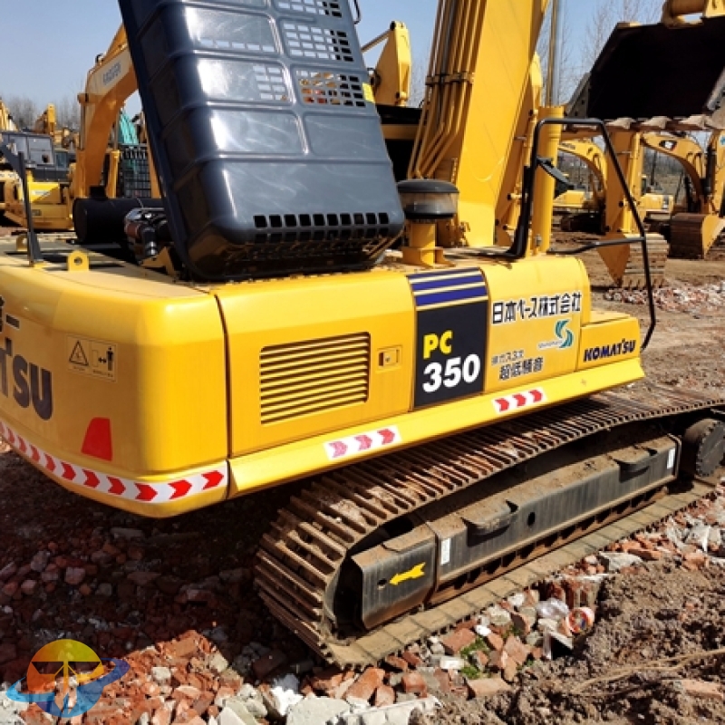 Used Komatsu PC350-7 excavator high power engine low price