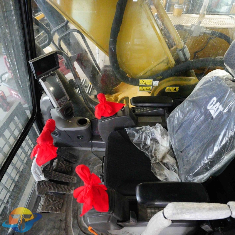 Large construction machinery Caterpillar CAT340D2L excavator second-hand excavator for sale at a low price with good after-sales service