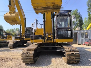 Caterpillar 320D2