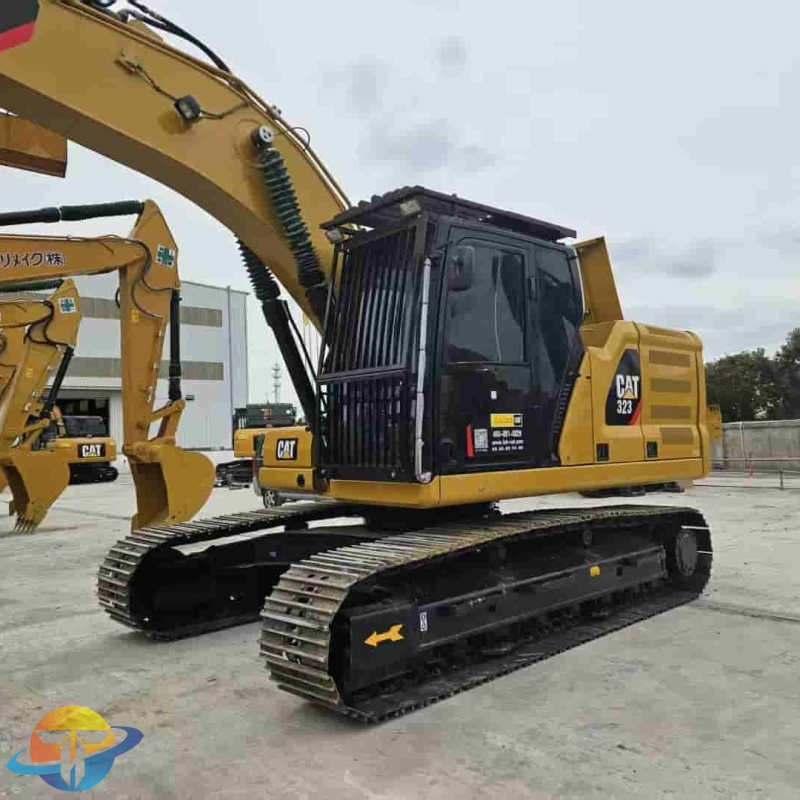 Low-hour used Caterpillar CAT323 excavator ready stock for sale at low price