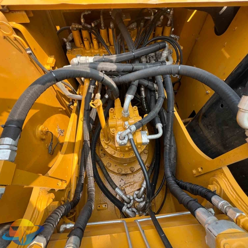 Lower price and higher quality second-hand Caterpillar CAT320D2L excavator second-hand excavator direct sales